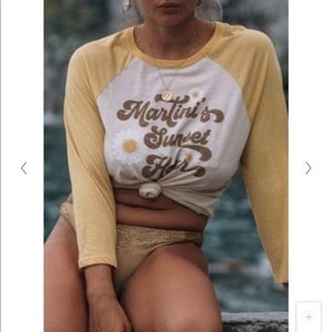 🌸SPELL🌸Paradise Cove Raglan M